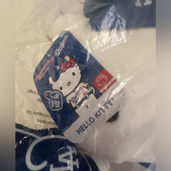 New in package Dodgers Hello Kitty 2024 50th anniversary plush! 💙 - Picture 5 of 6